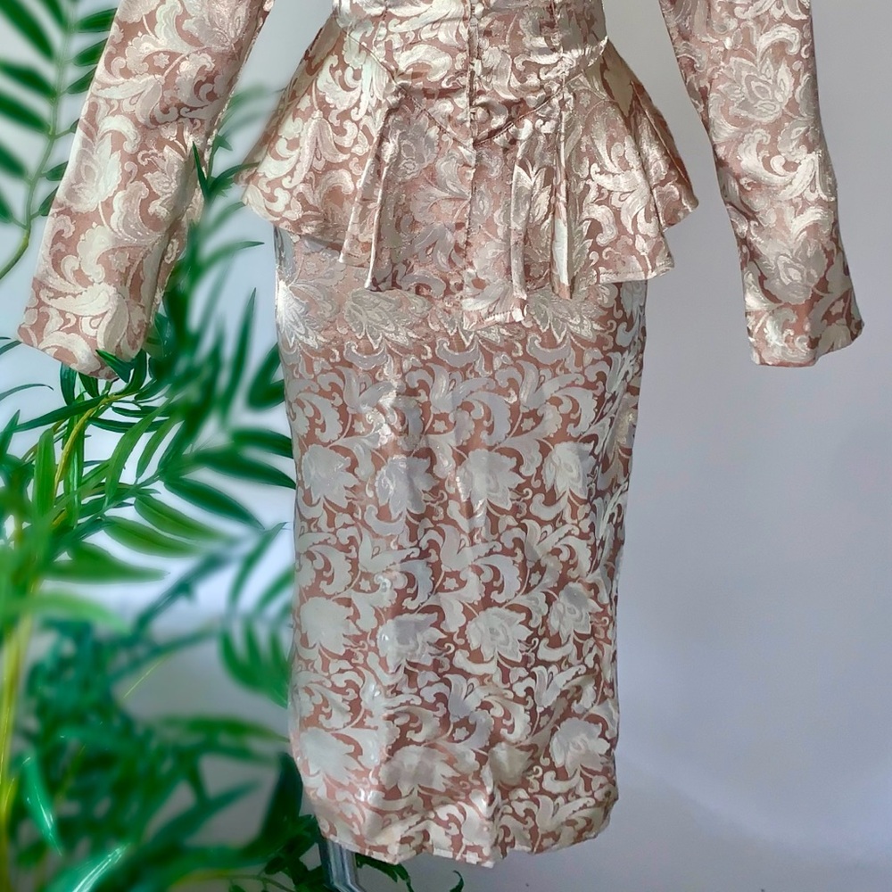 v i n t a g e :: Glam 2pcs Brocade Bombshell Pencil Skirt Peplum Blazer - Picture 10 of 16